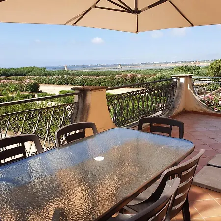 - Per Vacanze Di Fronte Isola Di Mothya *