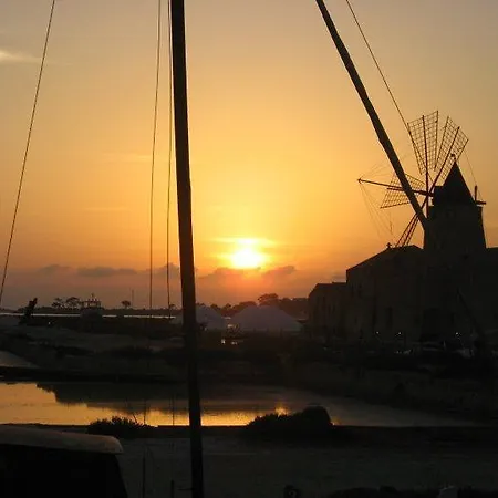 Apartment - Per Vacanze Di Fronte Isola Di Mothya Marsala